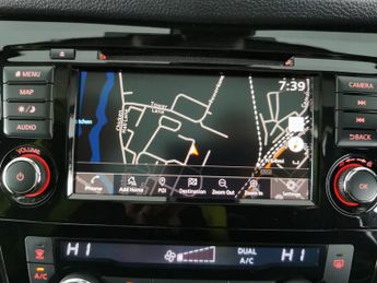 Nissan Qashqai 1.3 DIG-T N-Connecta DCT (160 ps) - NAV - GLASS ROOF PACK - LANE