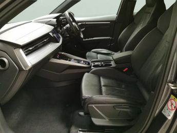 Audi A3 1.4 TFSIe 40 S line Sportback Plug-in S Tronic 13kWh (204 ps) - 