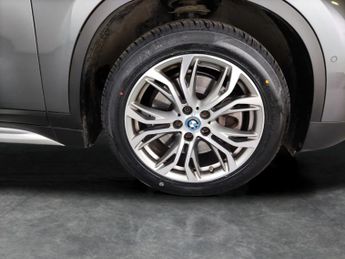 BMW X1 1.5 25e 10kWh xLine Plug-in xDrive (220 ps) - SUN PROTECTION GLA