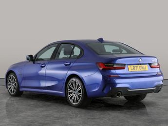 BMW 3 Series 2.0 330e 12kWh M Sport Plug-in (292 ps) - REVERSE CAM - HEATED S