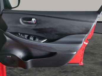 Nissan Leaf 40kWh Tekna (150 ps) - LED - REVERSE CAM - NAV