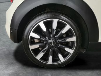 Mini Hatch 2.0 Cooper S Exclusive Steptronic (192 ps) - PIANO BLACK EXTERIO