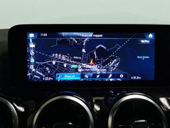 Mercedes-Benz GLA 1.3 GLA250e 15.6kWh Exclusive Edition Plug-in 8G-DCT (218 ps) - 