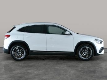Mercedes-Benz GLA 1.3 GLA250e 15.6kWh Exclusive Edition Plug-in 8G-DCT (218 ps) - 