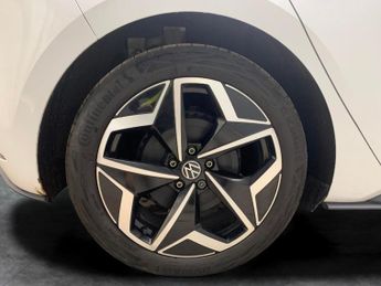 Volkswagen ID.3 Pro Performance 58kWh 1ST Edition (204 ps) - BLUETOOTH - PARK SE