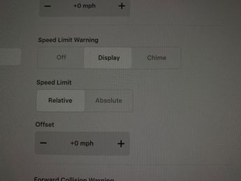 Tesla Model Y SUV RWD (346 ps) - HEATED STEERING - WIFI - BLIND SPOT ASSIST