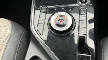 Kia Niro 64.8kWh 4 (201 bhp) - HEATED SEATS - HEATED STEERING - BLIND SPO