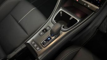 Lexus Lbx 1.5 VVT-iE Takumi E-CVT (136 ps) - HEATED SEATS - BLIND SPOT ASS