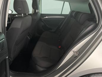 Volkswagen Golf 1.5 TSI EVO Match DSG (130 ps) - LIGHT AND SIGHT PACK - DAB - BL