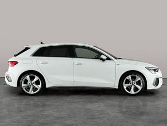 Audi A3 1.5 TFSI 35 S line Sportback S Tronic (150 ps)[Tech Pack]  - CRU