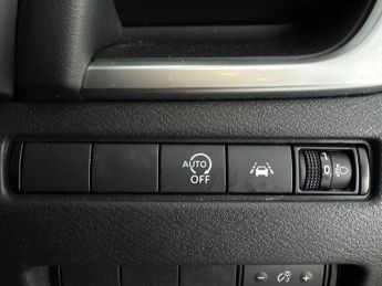 Nissan Qashqai 1.3 DIG-T MHEV Acenta Premium XTRON (158 ps) - REVERSE CAM