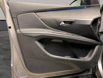 Peugeot 3008 1.6 13.2kWh Allure Premium Plug-in e-EAT (225 ps) - LANE DEPARTU