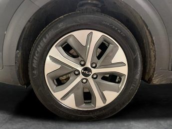 Kia Niro 64kWh 2 (201 bhp) - CRUISE - PADDLE SHIFT - 17IN ALLOYS