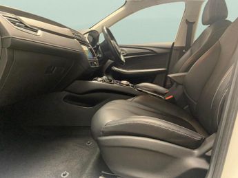 MG Mg5 61.1kWh Exclusive Long Range (156 ps) - NAV - LANE DEPARTURE  - 