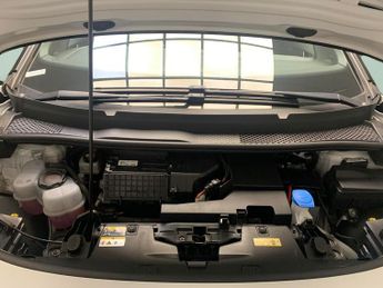 Volkswagen ID.3 Pro 58kWh Life (145 ps) - BLUETOOTH - PARK SENSORS - DAB
