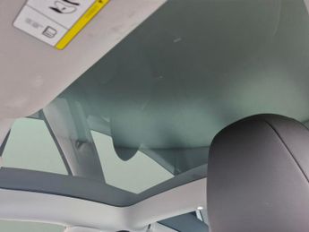 Tesla Model 3 Long Range RWD (282 ps) - PARK ASSIST - LED - REVERSE CAM