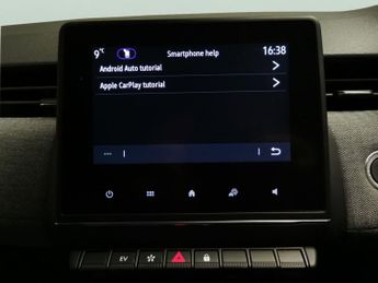 Renault Clio 1.6 E-TECH techno (145 ps) - PARK ASSIST - REVERSE CAM - NAV