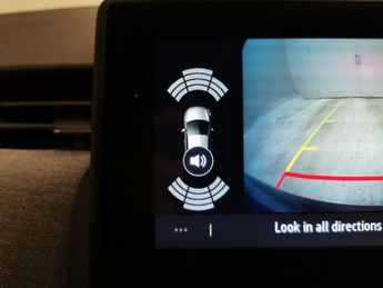 Renault Clio 1.6 E-TECH techno (145 ps) - PARK ASSIST - REVERSE CAM - NAV