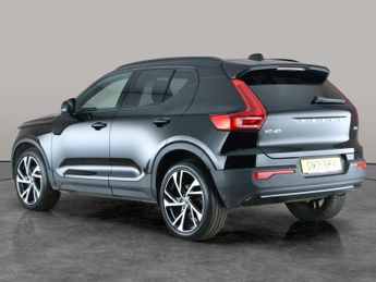 Volvo XC40 2.0 B4 MHEV R-Design Pro (197 ps) - PARK ASSIST - LED - HEATED S