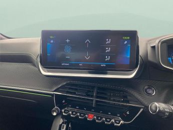 Peugeot E-2008 50kWh GT (136 ps) - BLIND SPOT ASSIST - LANE DEPARTURE  - BLUETO
