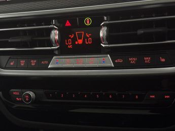 BMW iX3 80kWh M Sport Pro (286 ps) - HUD - PARK ASSIST - HK AUDIO