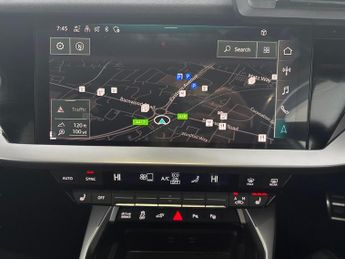 Audi A3 1.4 TFSIe 40 S line Sportback Plug-in S Tronic 13kWh (204 ps) - 