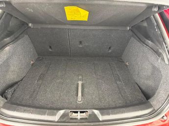 Volvo V40 1.5 T2 GPF Momentum Nav Plus (122 ps) - WINTER PACK