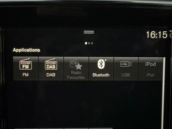 Volvo XC40 1.5h T4 Recharge 10.7kWh Plus Plug-in (211 ps) - CLIMATE PACK - 