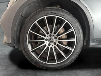 Mercedes-Benz GLC 2.1 GLC250d AMG Line (Premium Plus) G-Tronic 4MATIC (204 ps) - N