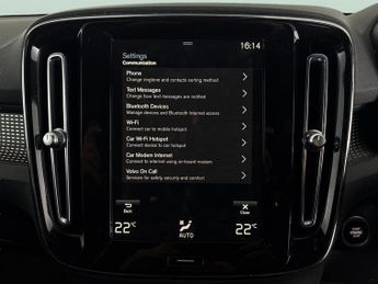 Volvo XC40 1.5h T4 Recharge 10.7kWh Plus Plug-in (211 ps) - CLIMATE PACK - 