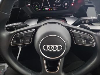 Audi A3 1.4 TFSIe 40 Sport Sportback Plug-in S Tronic 13kWh (204 ps) - L