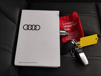 Audi A3 1.4 TFSIe 40 Sport Sportback Plug-in S Tronic 13kWh (204 ps) - L