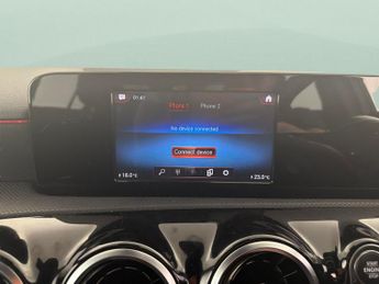 Mercedes-Benz A Class 1.3 A250e 15.6kWh AMG Line Plug-in 8G-DCT (218 ps) - HEATED LEAT