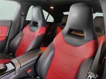 Mercedes-Benz CLA 1.3 CLA180 AMG Line Night Edition (Premium Plus) Coupe 7G-DCT (1