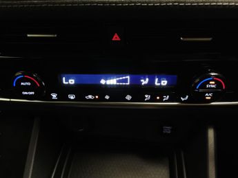 Nissan Qashqai 1.3 DIG-T MHEV Acenta Premium XTRON (158 ps) - BLIND SPOT ASSIST
