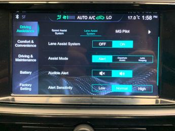 MG Mg5 61.1kWh Exclusive Long Range (156 ps) - NAV - LANE DEPARTURE  - 