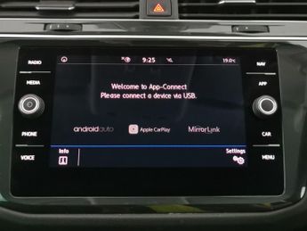 Volkswagen Tiguan 1.5 TSI EVO Match DSG (150 ps) - REVERSE CAM - HEATED SEATS - WI