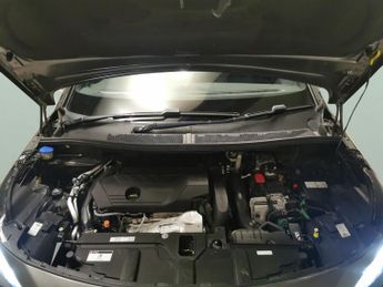 Peugeot 3008 1.6 13.2kWh Allure Premium + Plug-in e-EAT (225 ps) - BLUETOOTH 