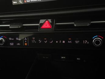 Kia Niro 64.8kWh 3 (201 bhp) - HEATED STEERING - BLIND SPOT ASSIST - LANE