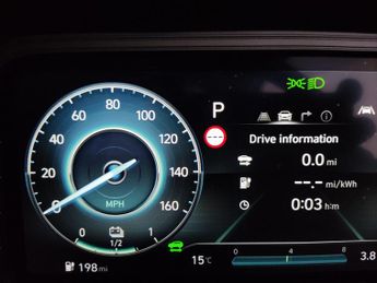 Hyundai Kona 64kWh Ultimate (10.5kW Charger) (204 ps) - REVERSE CAM - NAV - L