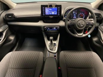 Toyota Yaris 1.5 VVT-h Icon E-CVT (116 ps) - AIR CON - AUTO HEADLIGHTS - DAB