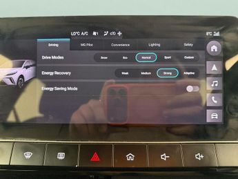 MG Mg4 64kWh Trophy Long Range (203 ps) - HEATED STEERING - BLIND SPOT 