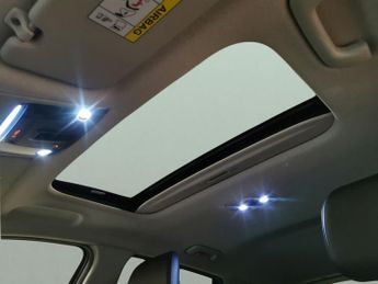 Kia Niro 64.8kWh 4 (201 bhp) - REVERSE CAM - NAV - HEATED SEATS