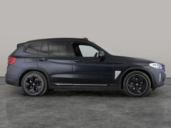 BMW iX3 80kWh Premier Edition (286 ps) - LEATHER - HEATED SEATS - NAV