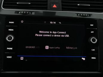 Volkswagen E-golf 35.8kWh e-Golf (136 ps) - LED - BLUETOOTH - PARK SENSORS