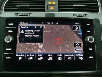 Volkswagen E-golf 35.8kWh e-Golf (136 ps) - LED - BLUETOOTH - PARK SENSORS