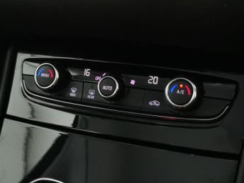 Vauxhall Grandland X 1.2 Turbo SE Premium (130 ps) - CRUISE - PARK SENSORS - SPEED LI