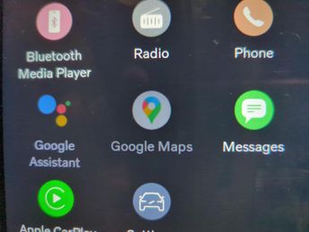 Volvo XC40 Recharge Twin 82kWh Plus AWD (408 ps) - BLACK ROOF RAILS