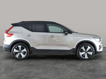 Volvo XC40 Recharge Twin 82kWh Plus AWD (408 ps) - BLACK ROOF RAILS
