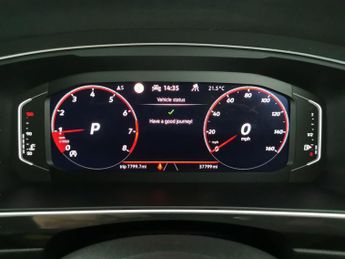 Volkswagen Tiguan 1.5 TSI R-Line DSG (150 ps) - PARK ASSIST - HEATED SEATS - NAV